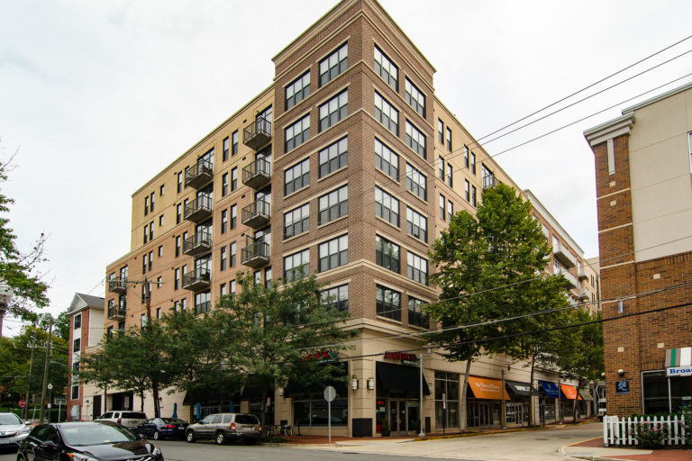 A zoomed out shot of Moby Dick's Falls Church location